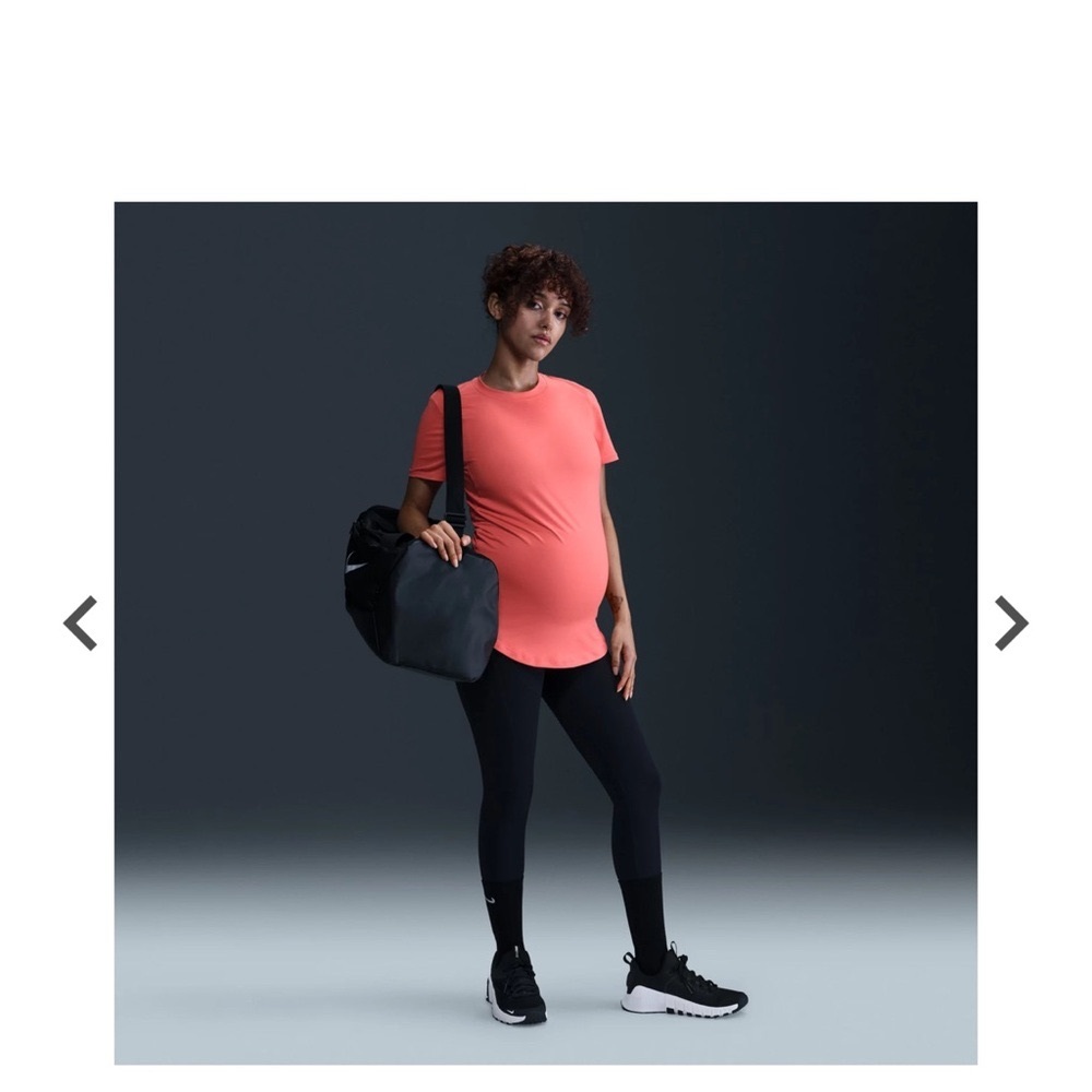 NIKE Women's One Maternity Dri-FIT Slim-Fit Short-Sleeve Top